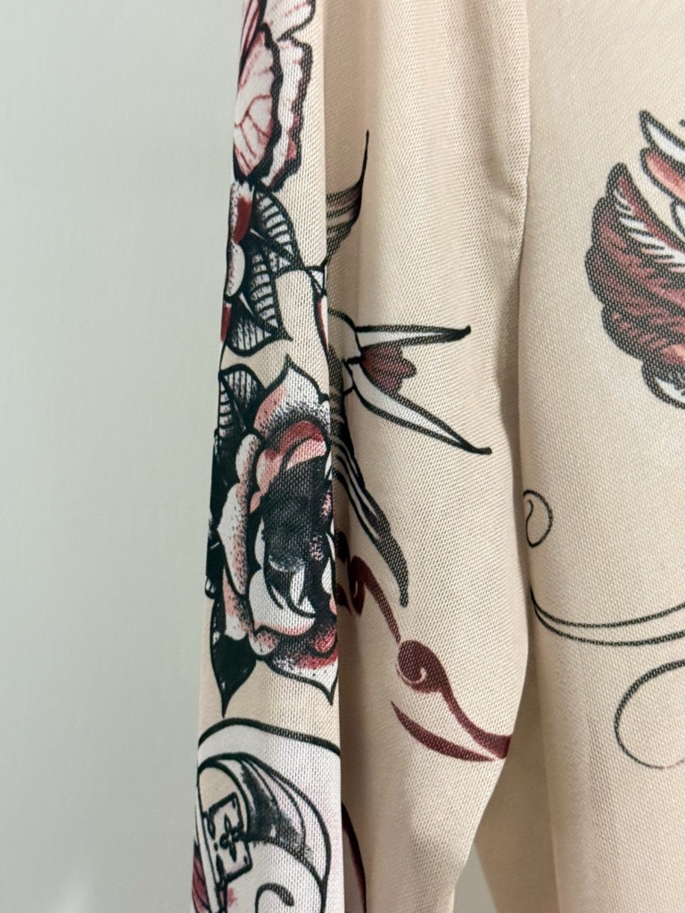 Wild Fable Mesh Long Sleeve Top XL Sheer Tattoo Print Cream - Picture 10 of 17